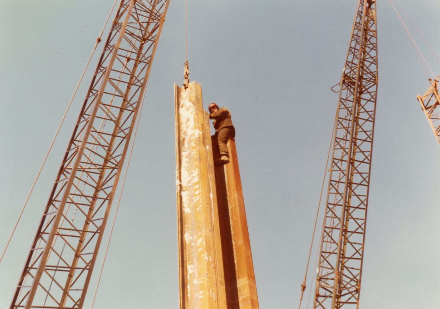 1977-1978 Dairyland Power Alma Power Plant Project017_Jim ONeill working as a loftsman