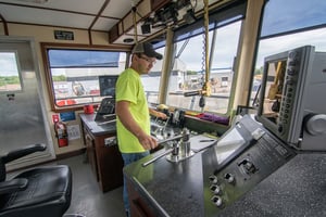 Nelosca Marine is a member of the American Waterway Operators (AWO), which serves as the national advocate for the U.S. tugboat, towboat, and barge industry.