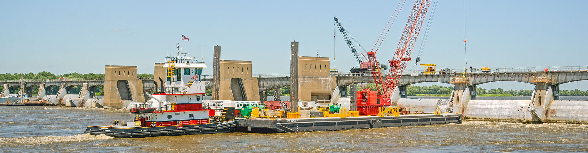 lock and dam construction, lock repairs, dam repairs, dam construction, mississippi river locks and dams, lock and dam 18, Nelosca, marine construction