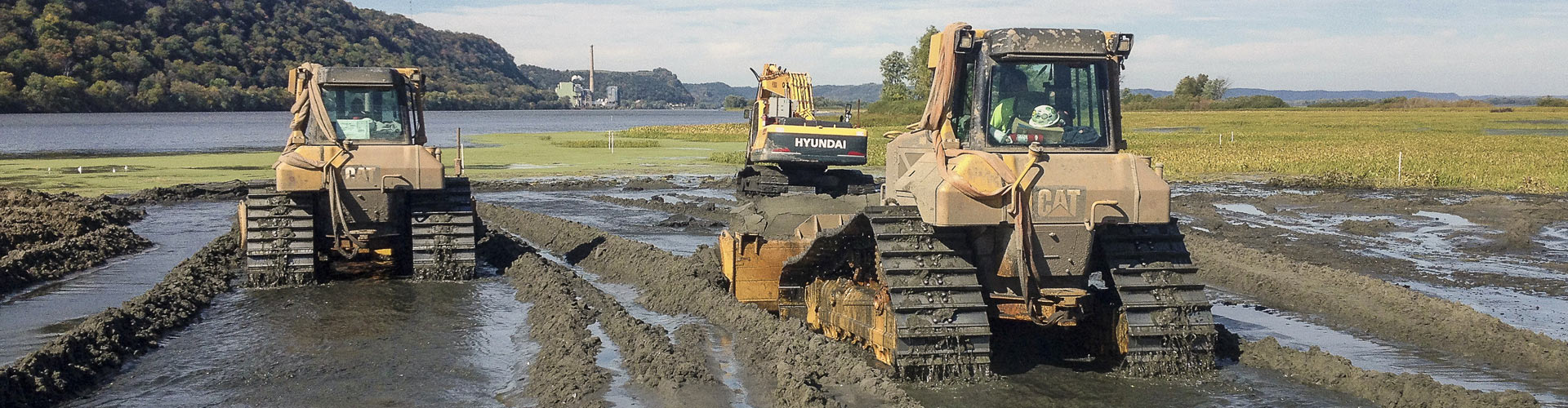 Environmental Dredging, Mechanical Dredging, Environmental Remediation, Environmental Cleanup, Weltand Remediation, Environmental Restoration, Wetland Restoration, Wetland Rehabilitation